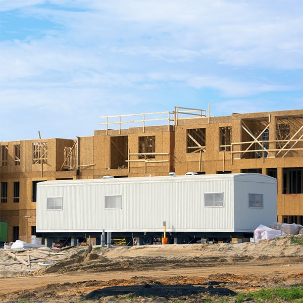 our construction site office trailers are outfitted with modern amenities, including climate control, electricity, and communication systems